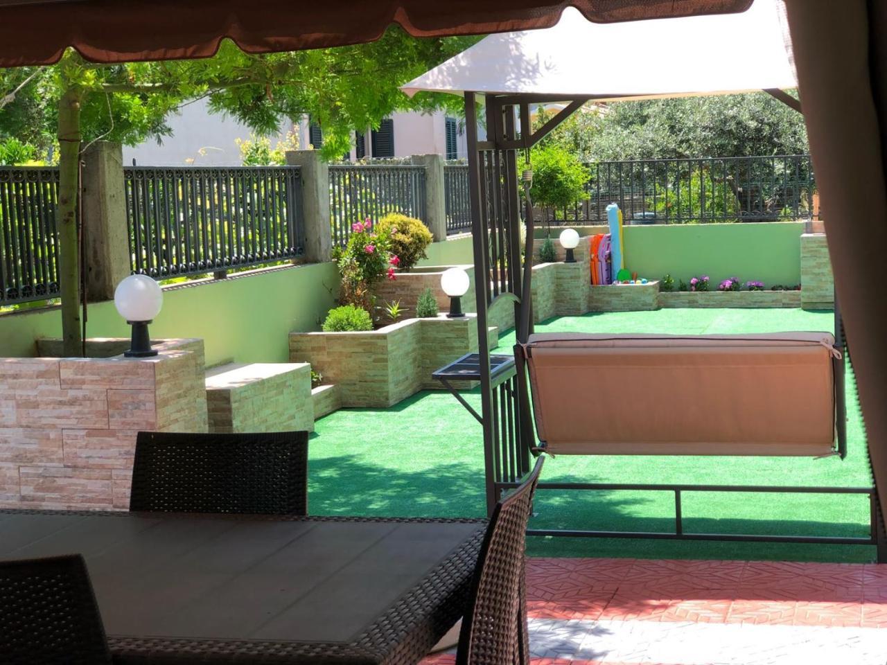 B&B La Dea Hestia Bosa Exterior foto